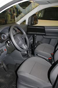 02_Soporte para PC portátil para furgoneta